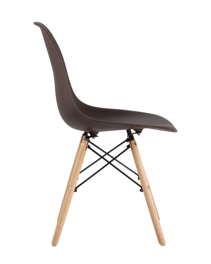 Стул Eames DSW коричневый